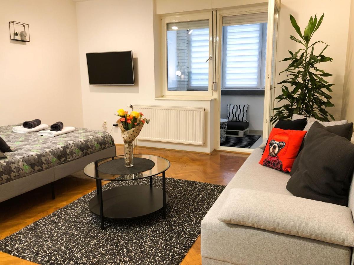 Promo - Flora Apartment Nowy Sad Zewnętrze zdjęcie