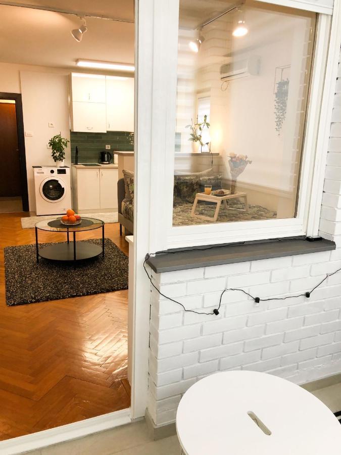 Promo - Flora Apartment Nowy Sad Zewnętrze zdjęcie